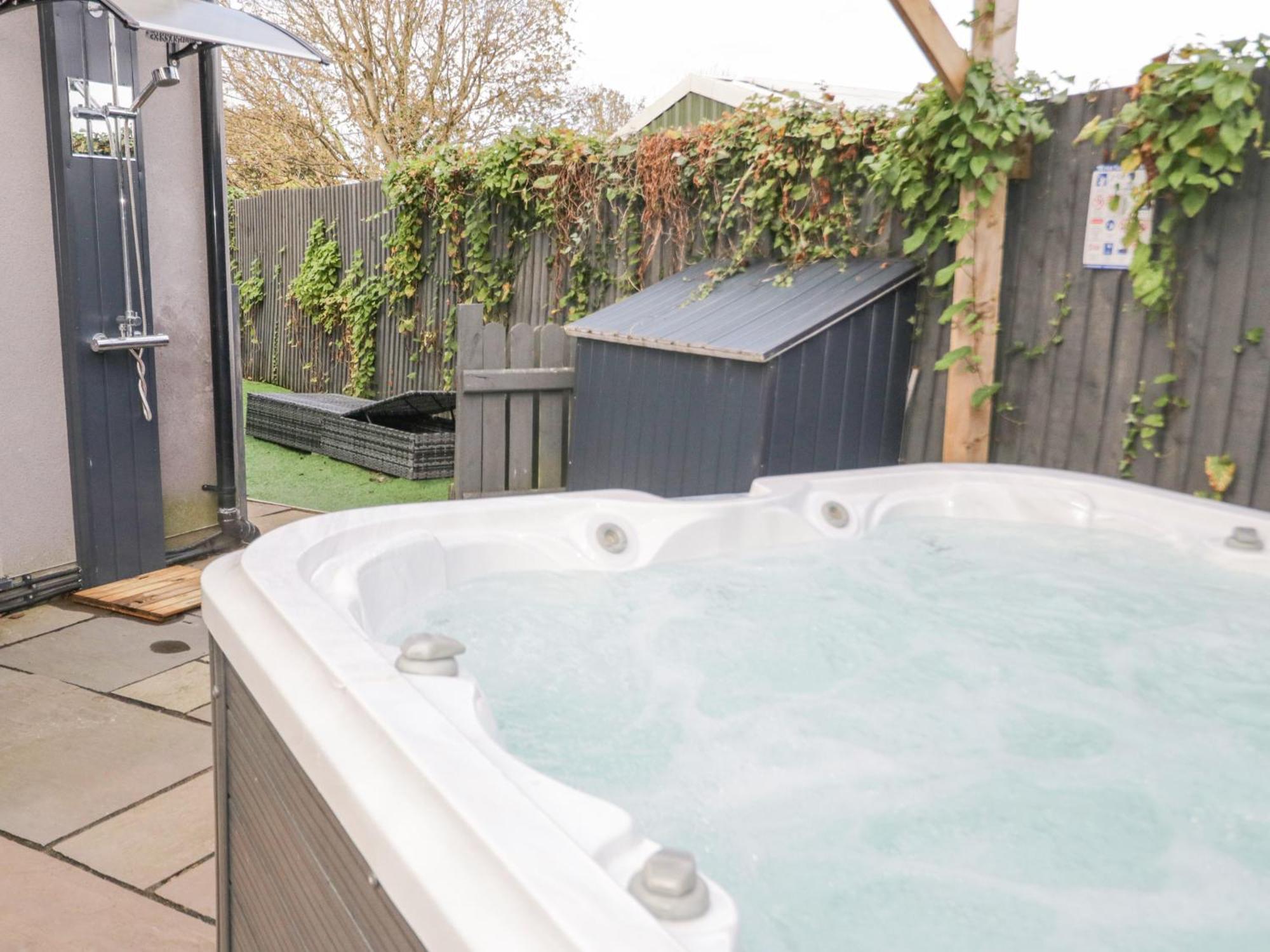 Hunters Cottage Benllech Εξωτερικό φωτογραφία